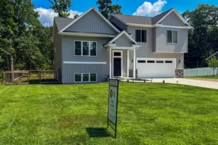 370 Chopin Dr, Muskegon, MI 49442 - Photo 3