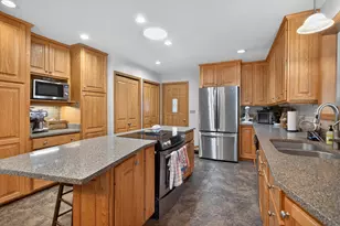 9437 Fisk Rd, Parma, MI 49269 - Photo 13