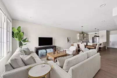929 Harbor Drive E, Saint Joseph, MI 49085 - Photo 5