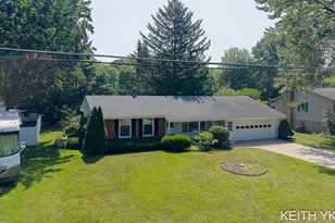 7296 Sunset Ave, Jenison, MI 49428 - Photo 5