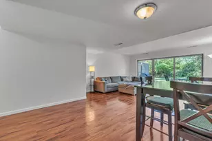 753 Peninsula Ct, Ann Arbor, MI 48105 - Photo 9
