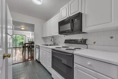 753 Peninsula Court #305, Ann Arbor, MI 48105 - Photo 17