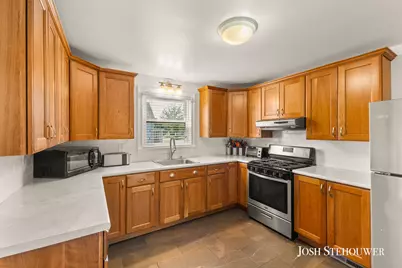 364 W 21st Street, Holland, MI 49423 - Photo 11