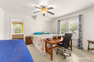 364 W 21st St, Holland, MI 49423 - Photo 17