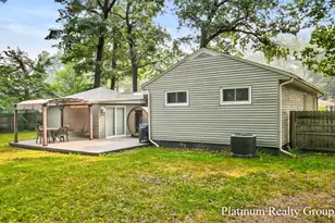 1519 Hansen St, Muskegon, MI 49445 - Photo 49