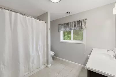 6091 E V Avenue, Vicksburg, MI 49097 - Photo 11