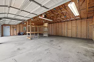 6091 E V Ave, Vicksburg, MI 49097 - Photo 23
