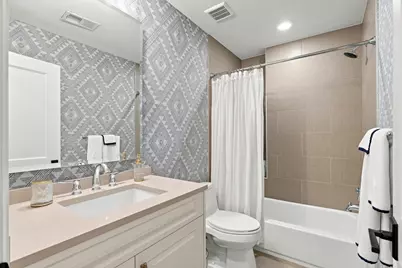 1215 Manchester Road, Birmingham, MI 48009 - Photo 41