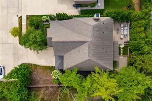 1215 Manchester Rd, Birmingham, MI 48009 - Photo 57