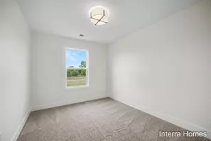 918 Indiana Ave, South Haven, MI 49090 - Photo 15