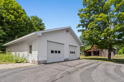 18258 Pleasanton Highway, Bear Lake, MI 49614 - Photo 9