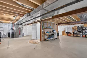 803 E Barrington Cir, Jackson, MI 49203 - Photo 37