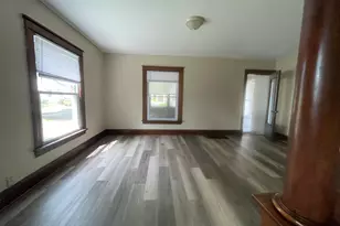 519 Seymour Ave, Jackson, MI 49202 - Photo 9