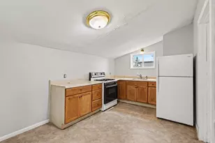 1768 Henry St, Muskegon, MI 49441 - Photo 7