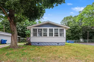 1768 Henry St, Muskegon, MI 49441 - Photo 3