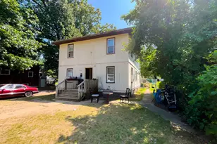 840 E High St, Benton Harbor, MI 49022 - Photo 1