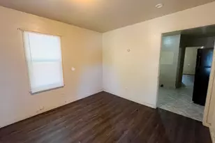 840 E High St, Benton Harbor, MI 49022 - Photo 3