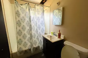 840 E High St, Benton Harbor, MI 49022 - Photo 9