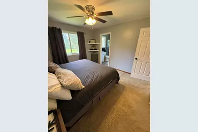 4283 Woodstock Road, Waterford, MI 48328 - Photo 15