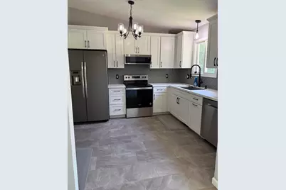 4283 Woodstock Road, Waterford, MI 48328 - Photo 7