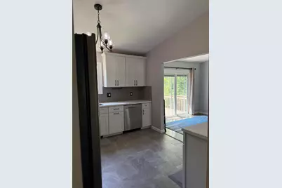 4283 Woodstock Road, Waterford, MI 48328 - Photo 9
