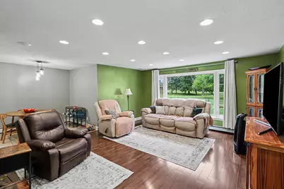 1134 S 24th Street S, Battle Creek, MI 49015 - Photo 5