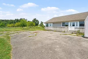 8753 Pleasant Lake Rd, Ann Arbor, MI 48103 - Photo 25