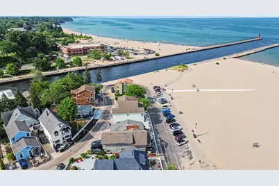 20 Lake Shore Drive, South Haven, MI 49090 - Photo 11