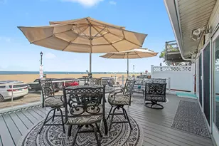 20 Lakeshore Dr, South Haven, MI 49090 - Photo 5