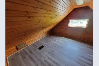 1006 Kosciusko Street, Manistee, MI 49660 - Photo 11