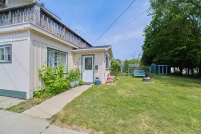 135 Washington Street, Manistee, MI 49660 - Photo 43