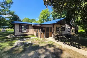 17923 2nd St, Barryton, MI 49305 - Photo 1