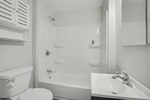 205 E St Marys St, Decatur, MI 49045 - Photo 13