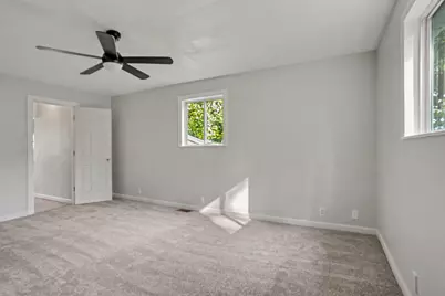 205 E St Marys Street, Decatur, MI 49045 - Photo 9