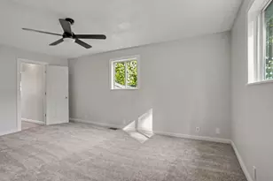 205 E St Marys St, Decatur, MI 49045 - Photo 9