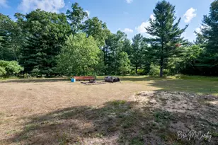 1634 S Chatterson Rd, Muskegon, MI 49442 - Photo 31