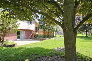 2838 Birchena Crescent, West Bloomfield, MI 48324 - Photo 3