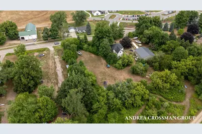 866 E 24th Street, Holland, MI 49423 - Photo 5