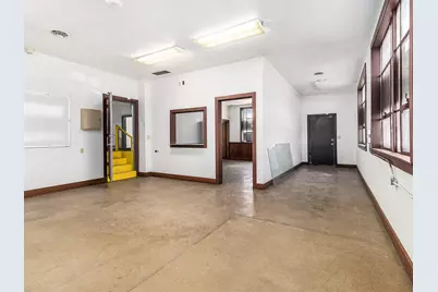 200 E Broadway Street, Three Rivers, MI 49093 - Photo 9