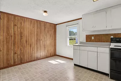 15 4th Street, Plainwell, MI 49080 - Photo 7