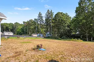1808 Robinson St, Grand Haven, MI 49417 - Photo 21