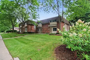 541 Long Shr Dr, Ann Arbor, MI 48105 - Photo 27