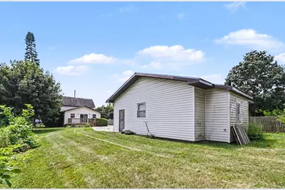 514 Saint Clair Avenue, Jackson, MI 49202 - Photo 29