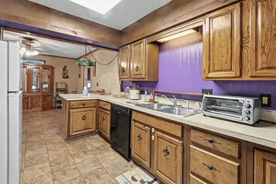 514 Saint Clair Avenue, Jackson, MI 49202 - Photo 9