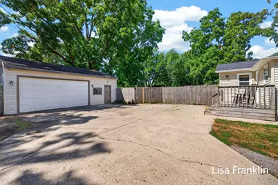 2524 SW 36th Street SW, Wyoming, MI 49519 - Photo 5