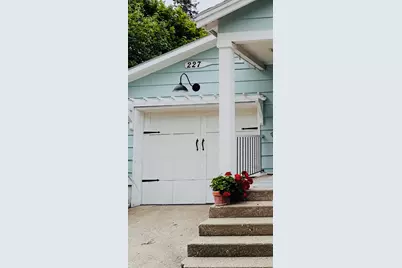227 Hughes Street, Manistee, MI 49660 - Photo 5