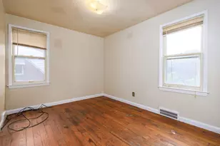 18434 Kelly Rd, Detroit, MI 48224 - Photo 7