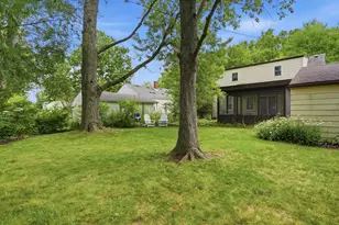 2104 Arborview Blvd, Ann Arbor, MI 48103 - Photo 29