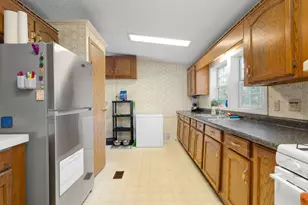 2004 E Main St, Niles, MI 49120 - Photo 7