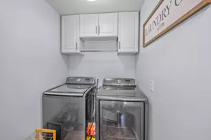 900 Scott Woods Dr NE, Comstock Park, MI 49321 - Photo 17